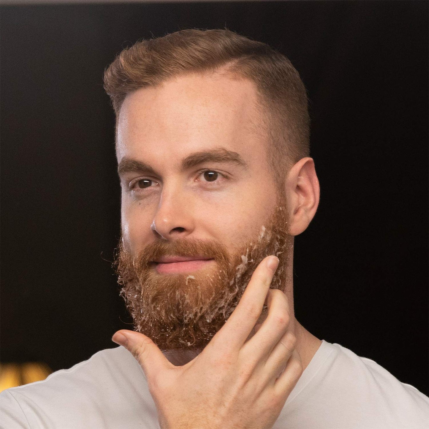 Rocky Mountain Barber Company Foaming Sandalwood Beard Wash – With Sandalwood Essential Oil, Vitamin B5 & Dead Sea Salt - 5 oz