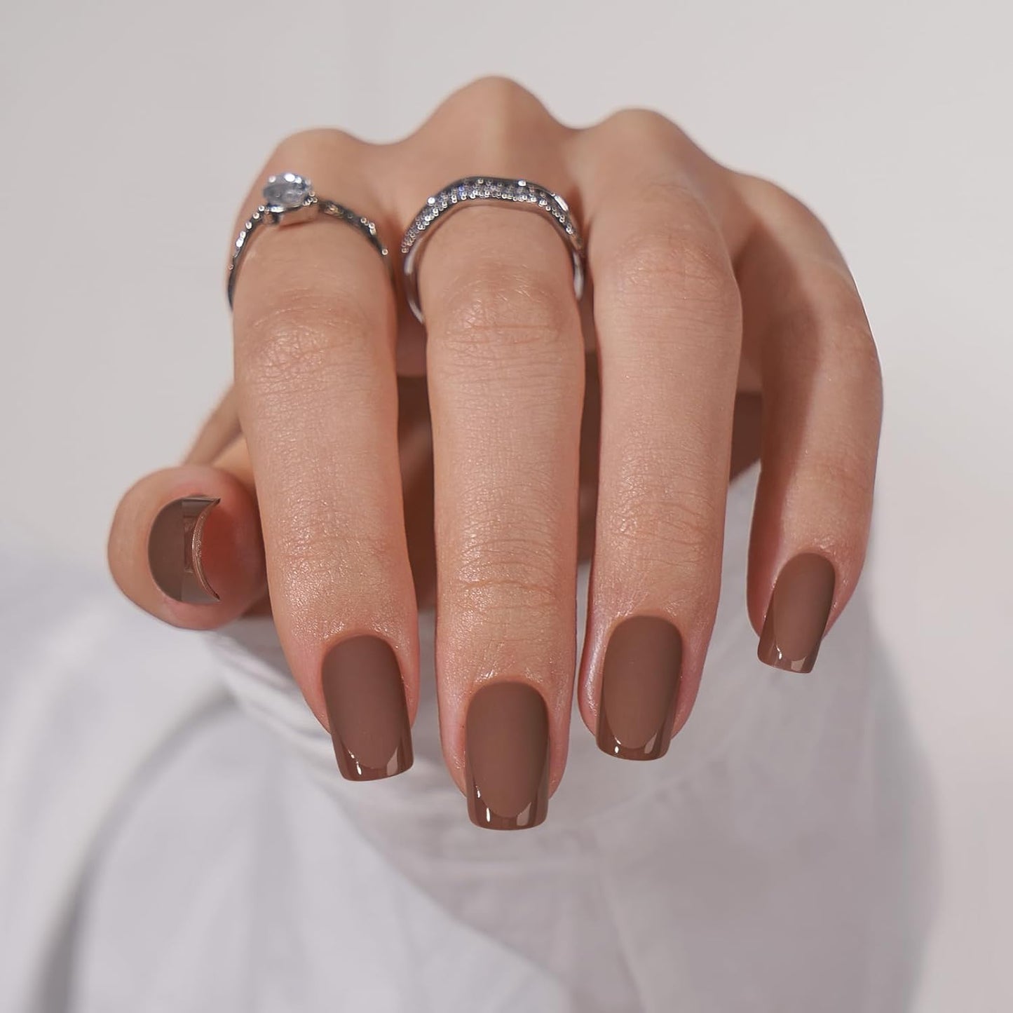 BTArtbox Press on Nails Short Square - Dark Brown Nails with Glossy French Tips in a Matte Finish, Soft Gel Fake Nails Glue On Nails in 16 Sizes for Gift, Coffee Toffee