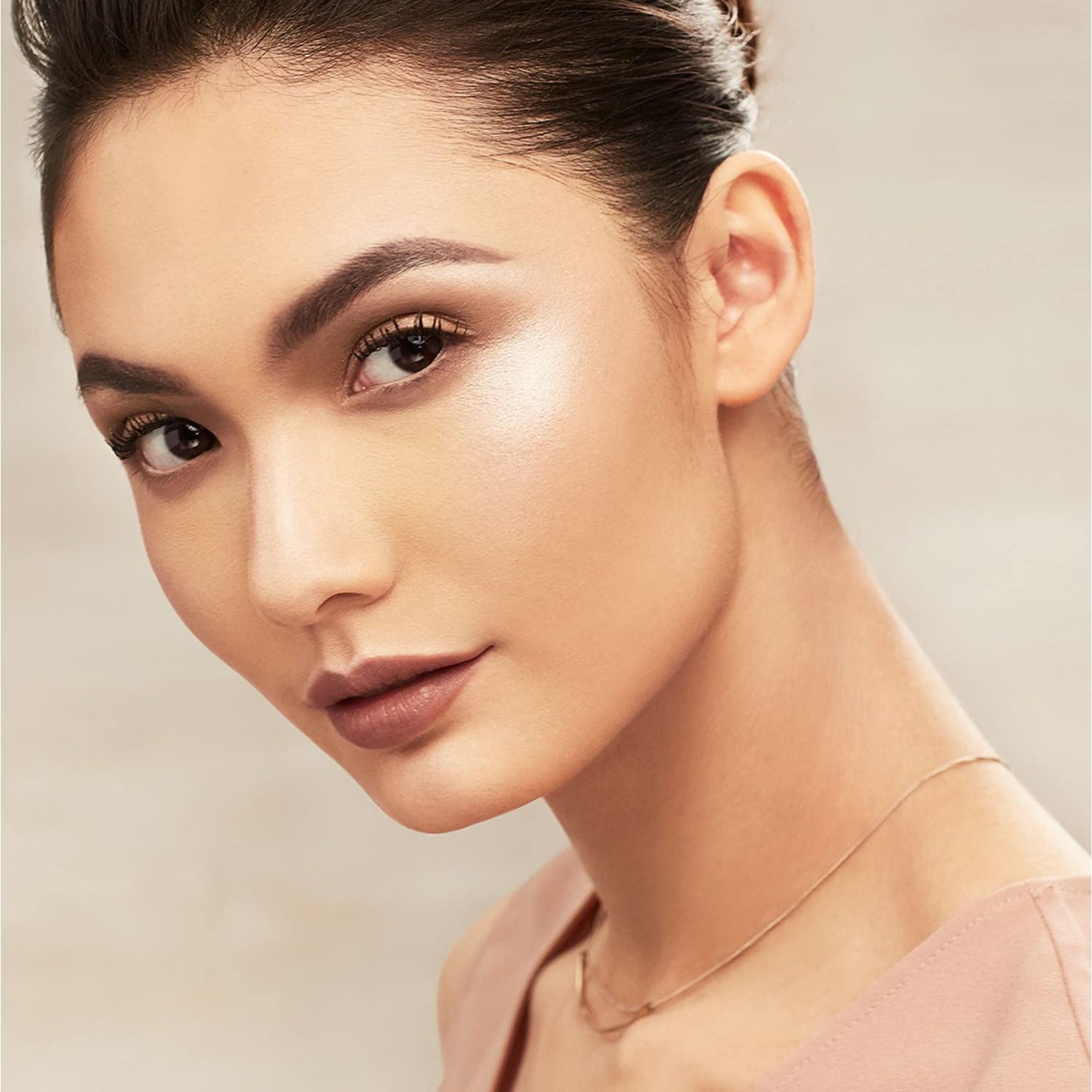 Mayb Make-Up Master Strobing Stick Number 200, Medium