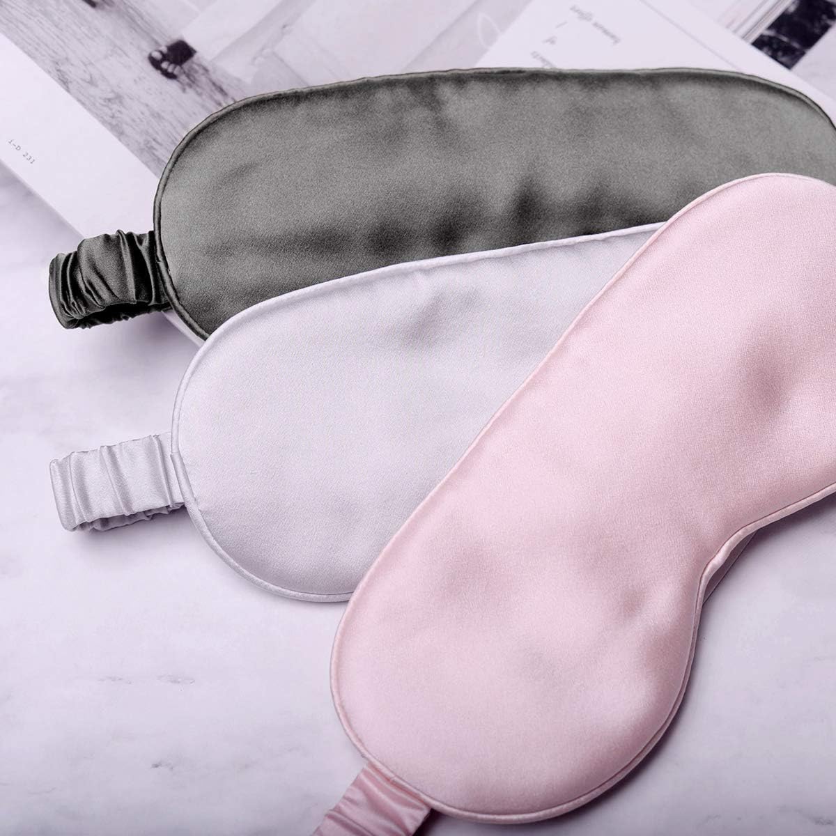 Silk Sleep Mask Light Blocking Luxury 100% Mulberry 19mm Silk Eye Mask Eye Cover Blindfold Ultra Soft Light & Comfy Anti Aging Skin Care with Travel Bag Gift Package