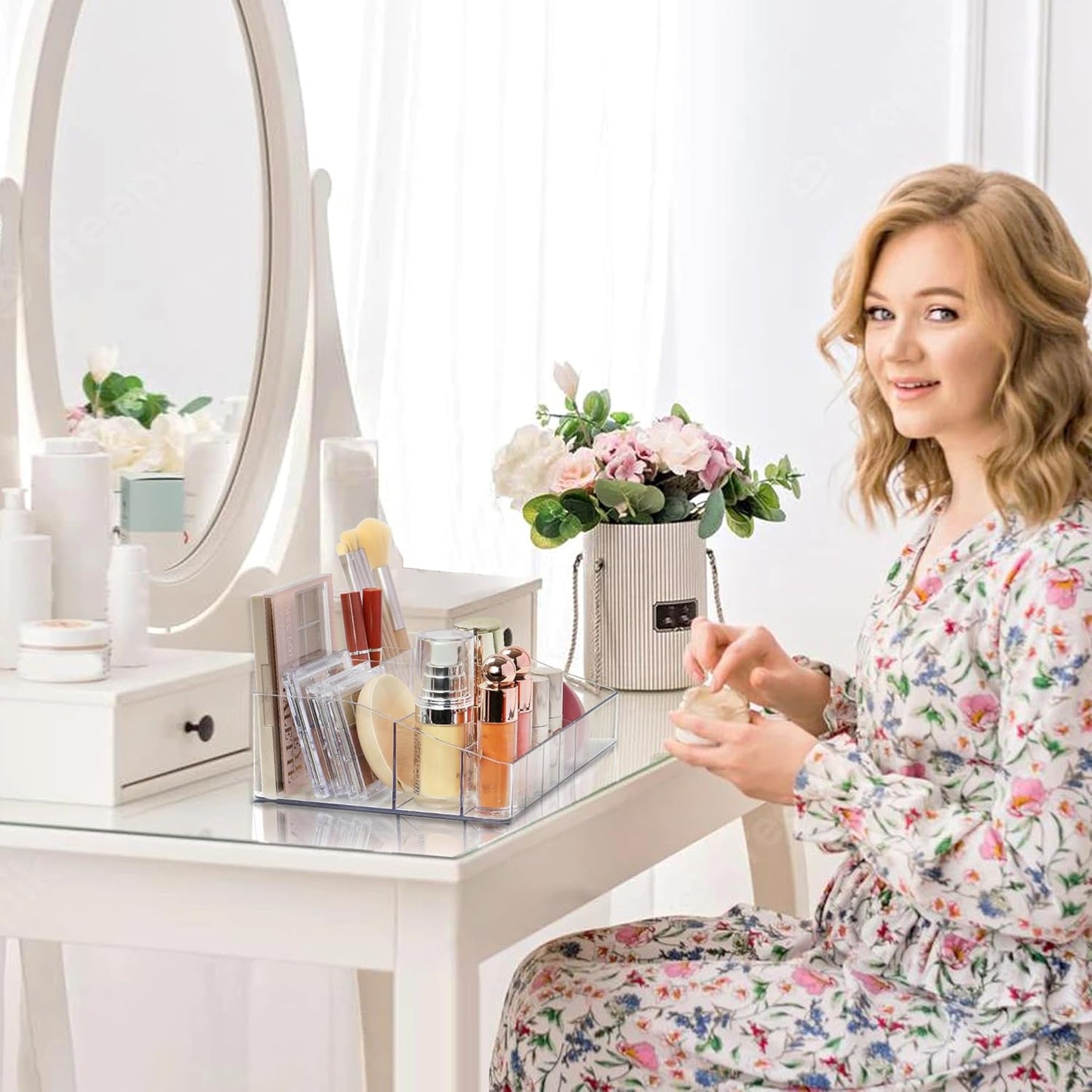 Vtopmart 1 Tier Clear Makeup Organizer, Cosmetic Storage for Dresser Countertop and Bathroom Vanity, Beauty Holder for Lipstick Brush Skincare